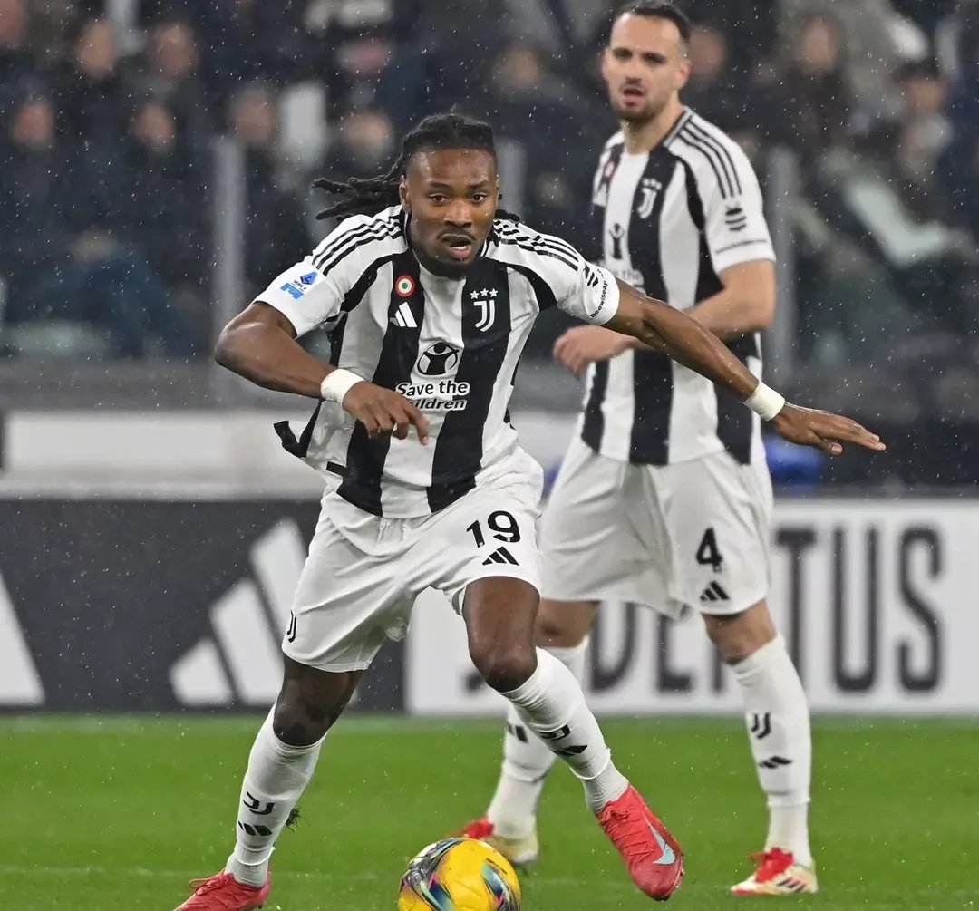 关于尤文图斯门将连扑关键球，稳固球队防线的信息