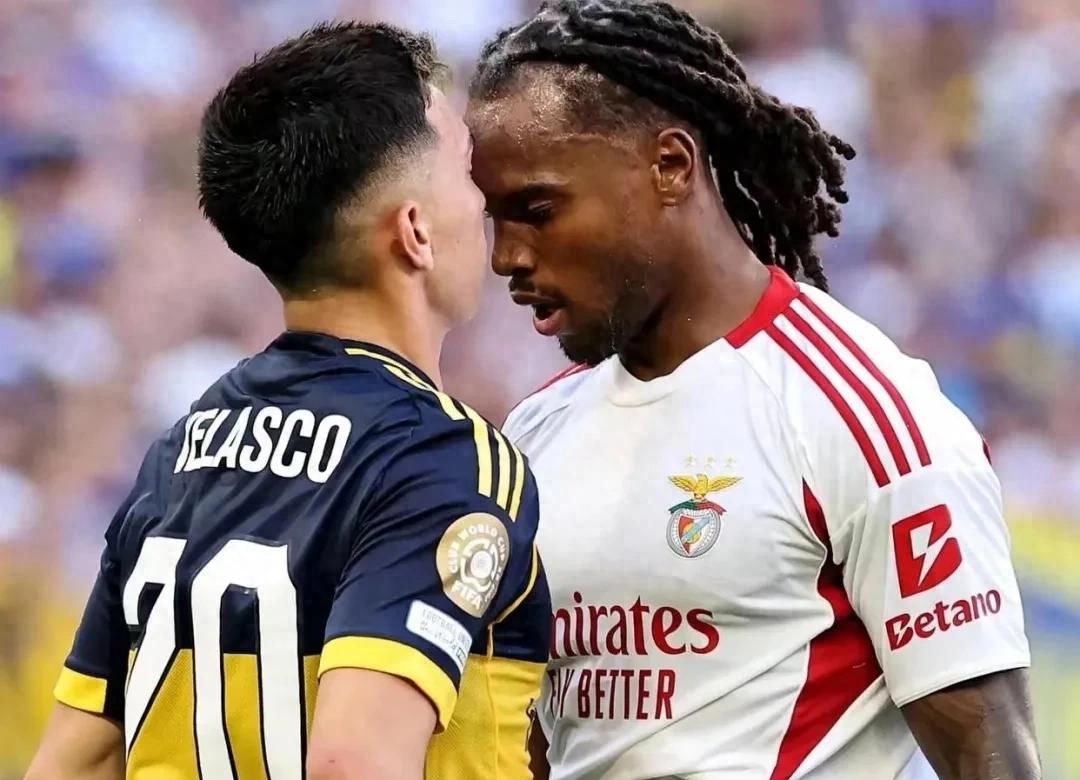 关于欧洲足坛巨头对决，火药味十足的信息