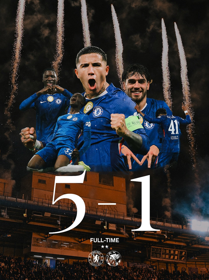 阿贾克斯凭借高效进攻获胜，锁定小组第二出线的简单介绍