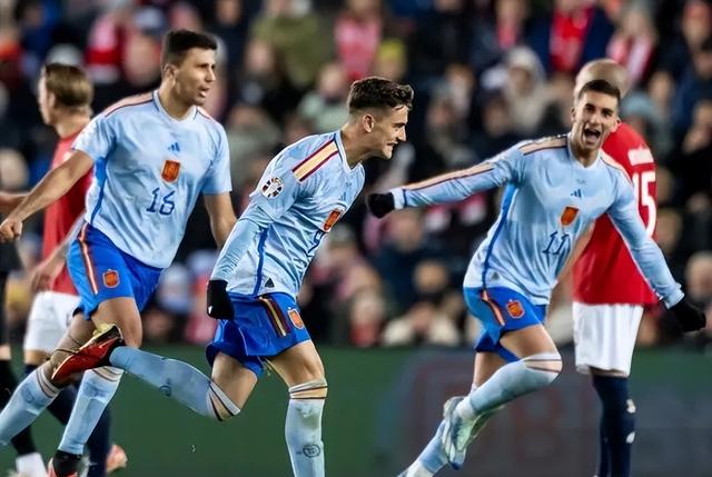 土耳其队客场不敌挪威，晋级形势堪忧