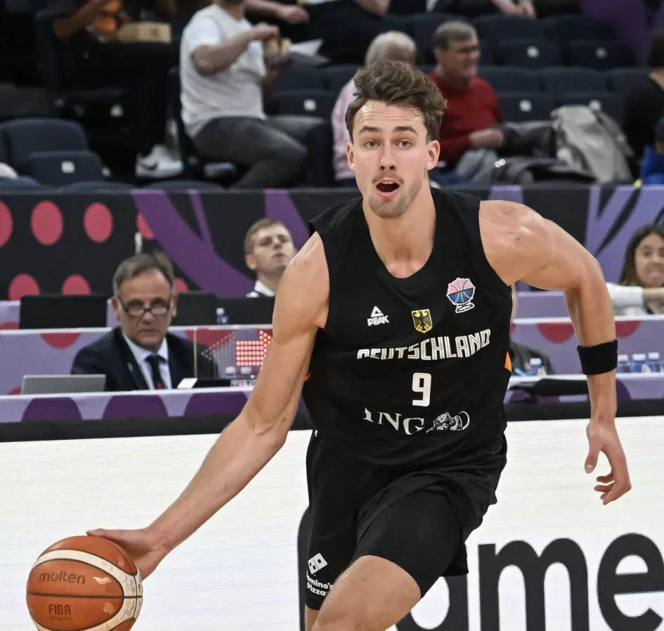 开云体育官方网站-包含德国在关键时刻击败英格兰，取得欧锦赛半决赛资格的词条