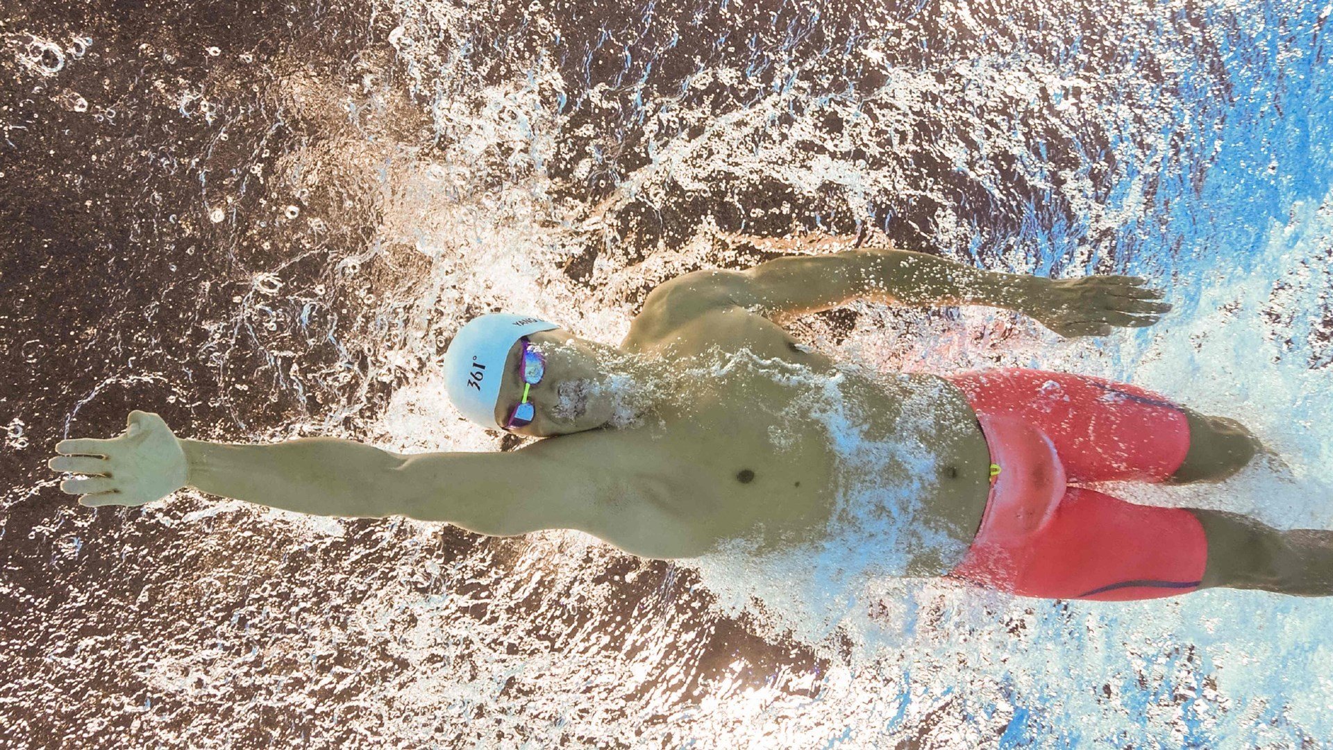 牙买加旋风席卷马赛，C罗关键一击定乾坤—当加勒比速度遇上欧洲传奇